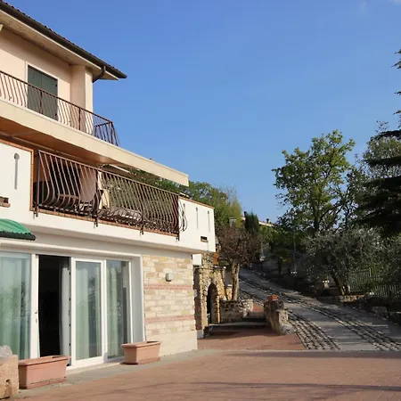 Casa Degli Elfi Apartment *
